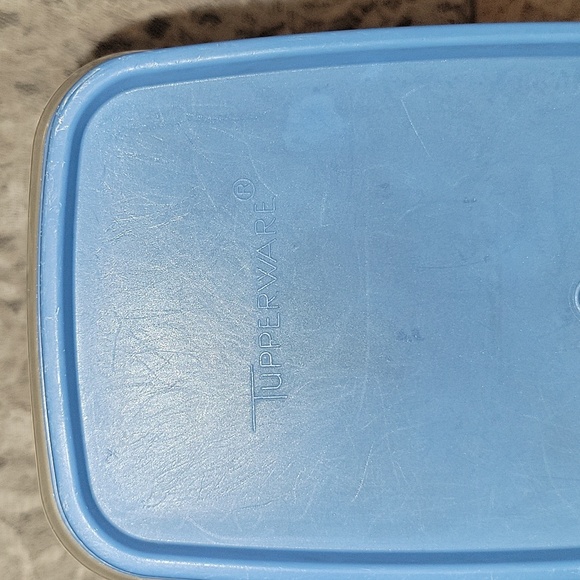 Tupperware: Container - Picture 4 of 7